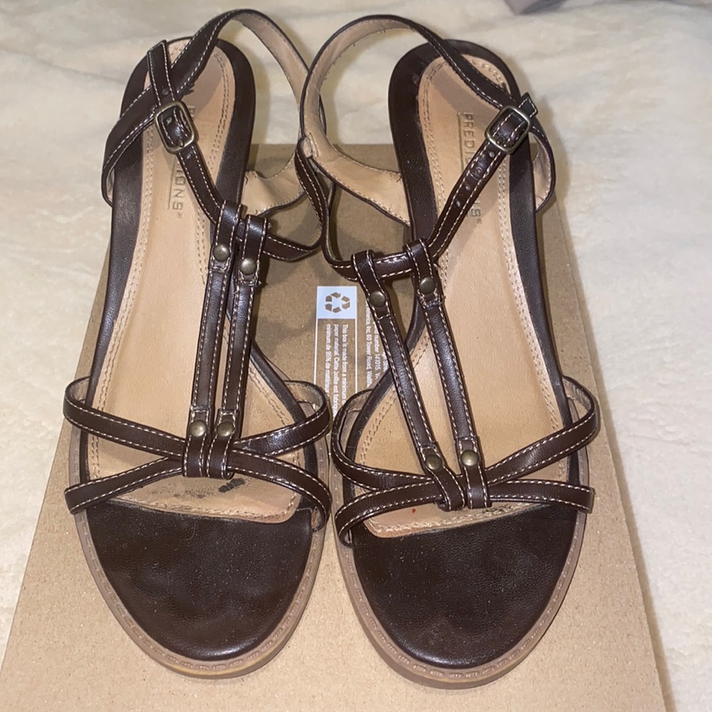 Predictions lather shoes size 6 1/2
